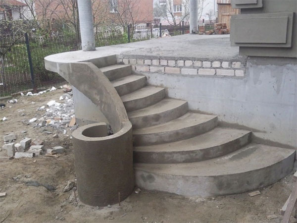 Крыльцо из бетона